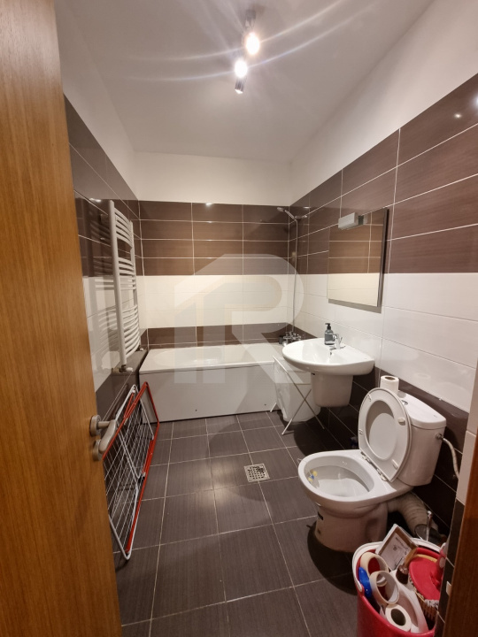 Vanzare apartament 2 camere Traian