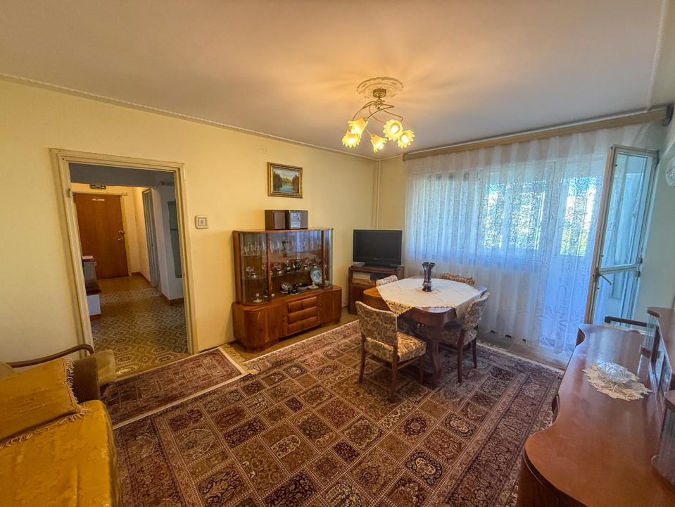 Apartament 4 Camere Piata Delfinului- Chisinau